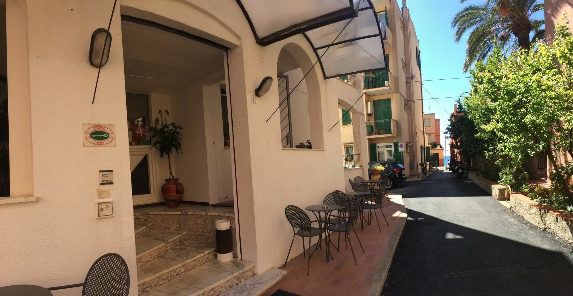 Hotel Al Capo Varigotti Buitenkant foto